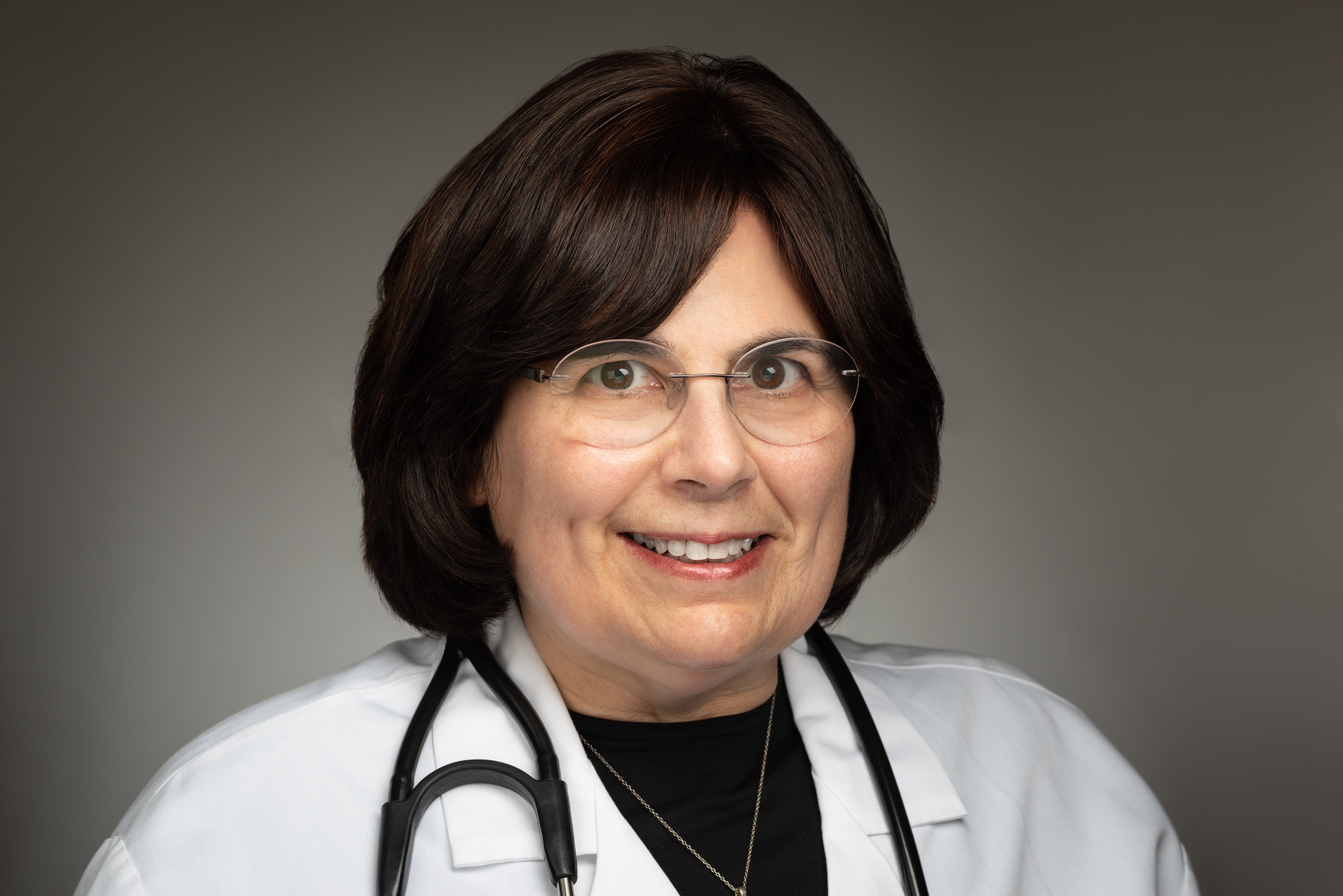  Isabel   Rosenbloom  